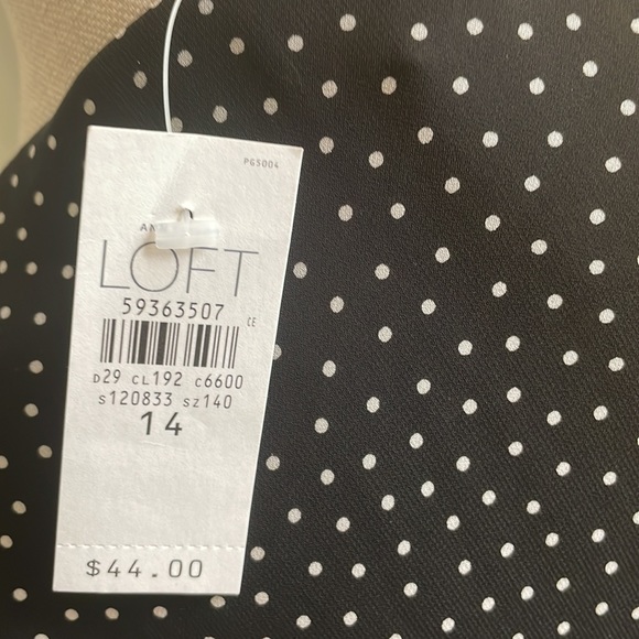 Adorable sleeveless lined polka dot blouse - Picture 4 of 8